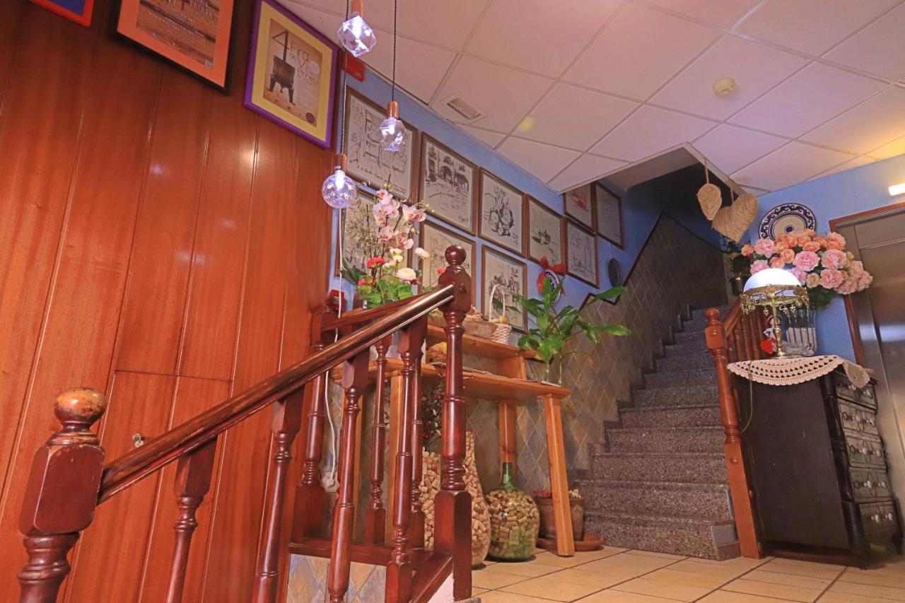 Estudios Casa Lola De Talarn Ngoại thất bức ảnh